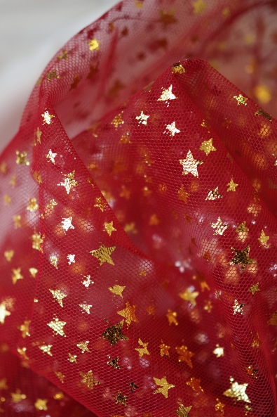  SOFT TULLE WITH STARS T258 D.RED/GOLD