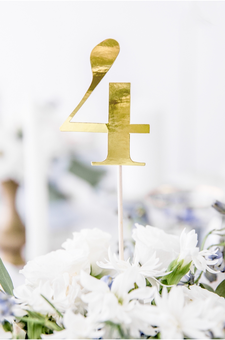 Table numbers, gold, 25.5-26.5cm
