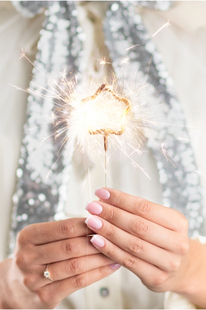 STAR-SHAPED SPARKLERS