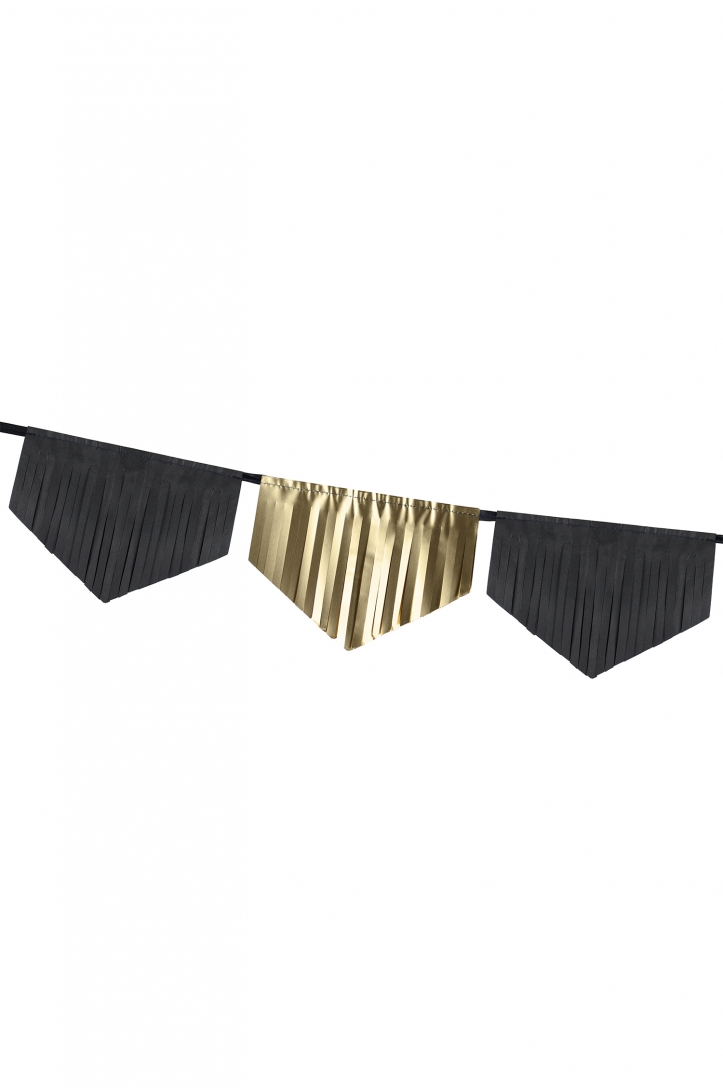 TISSUE AND FOIL FRINGE GARLAND