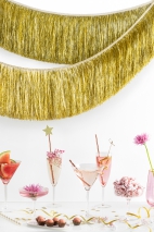 FRINGE GARLAND GOLD